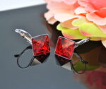Auskari ar Swarovski Elements kristāliem VE-2226