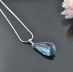 Kulons ar Swarovski Elements kristāliem VP-2318