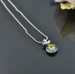Kulons ar Swarovski Elements kristāliem VP-2326