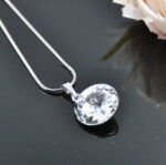 Kulons ar Swarovski Elements kristāliem VP-2342