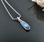 Kulons ar Swarovski Elements kristāliem VP-2334