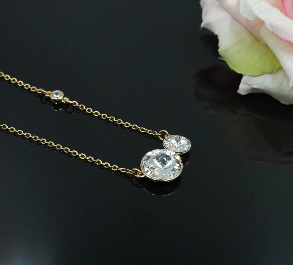Kulons ar Swarovski Elements kristāliem VP-2374